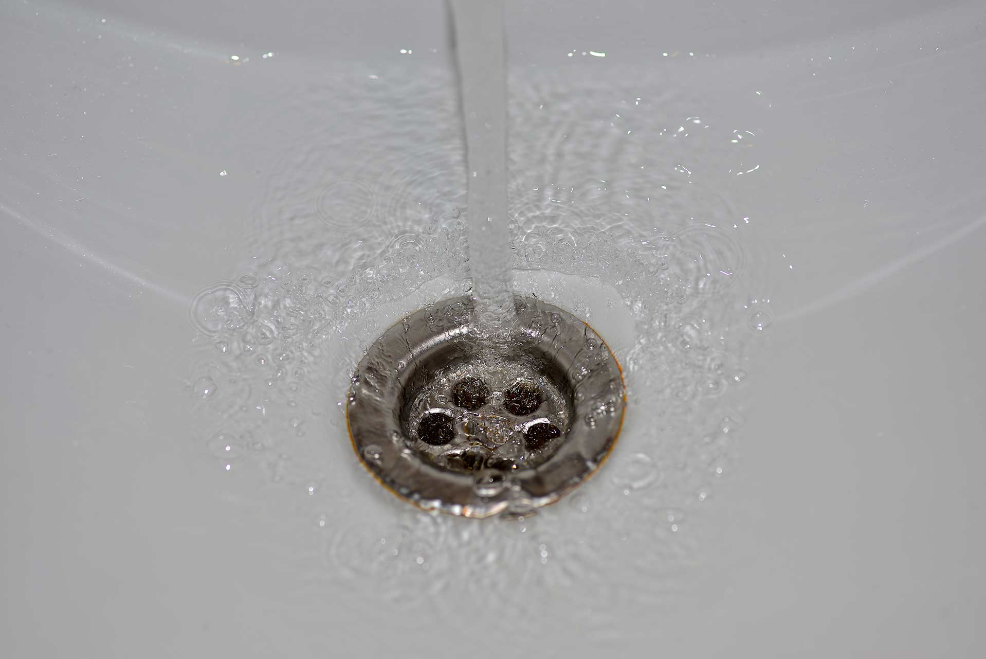 A2B Drains provides services to unblock blocked sinks and drains for properties in Cheam.